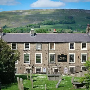The White Hart Inn, Hotel